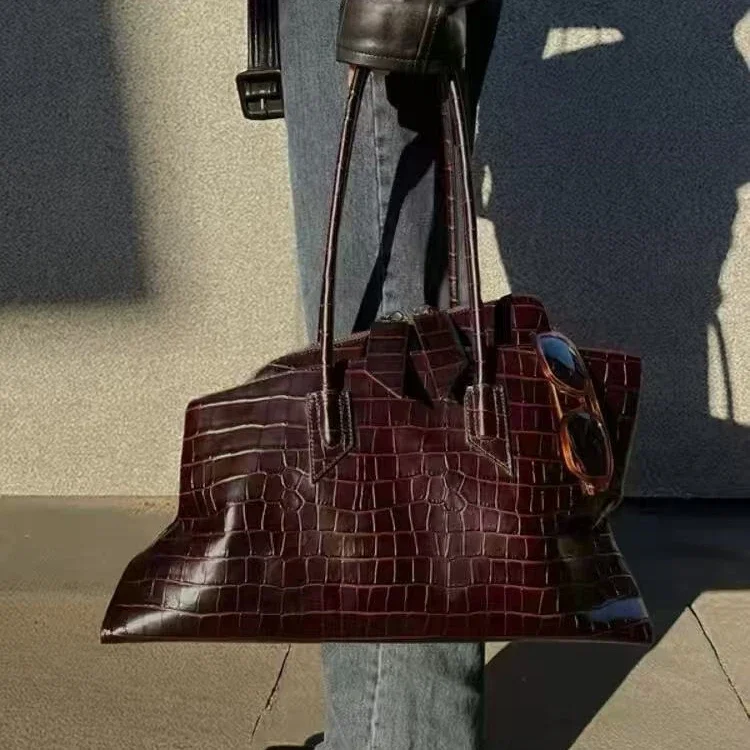 Women'S Tote Bags Designer - حقيبة كتف نسائية من الجلد المطوي