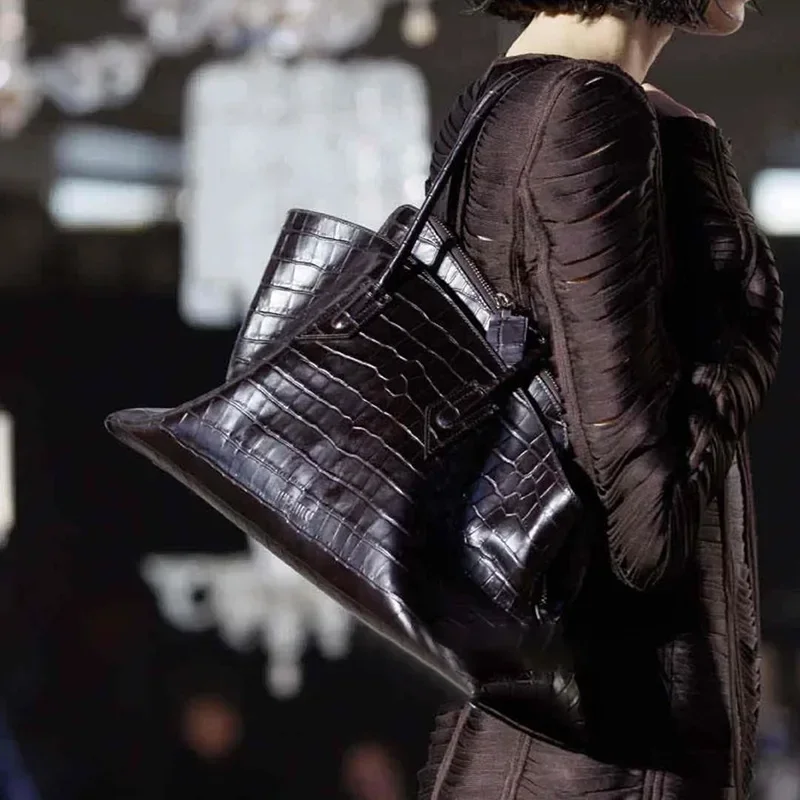 حقيبة يد كبيرة الحجم بنقشة جلد - مراجعة Women'S Tote Bags Designer وسعره